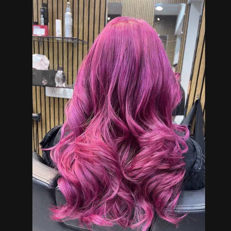 Beach waves hairstyle curling technique