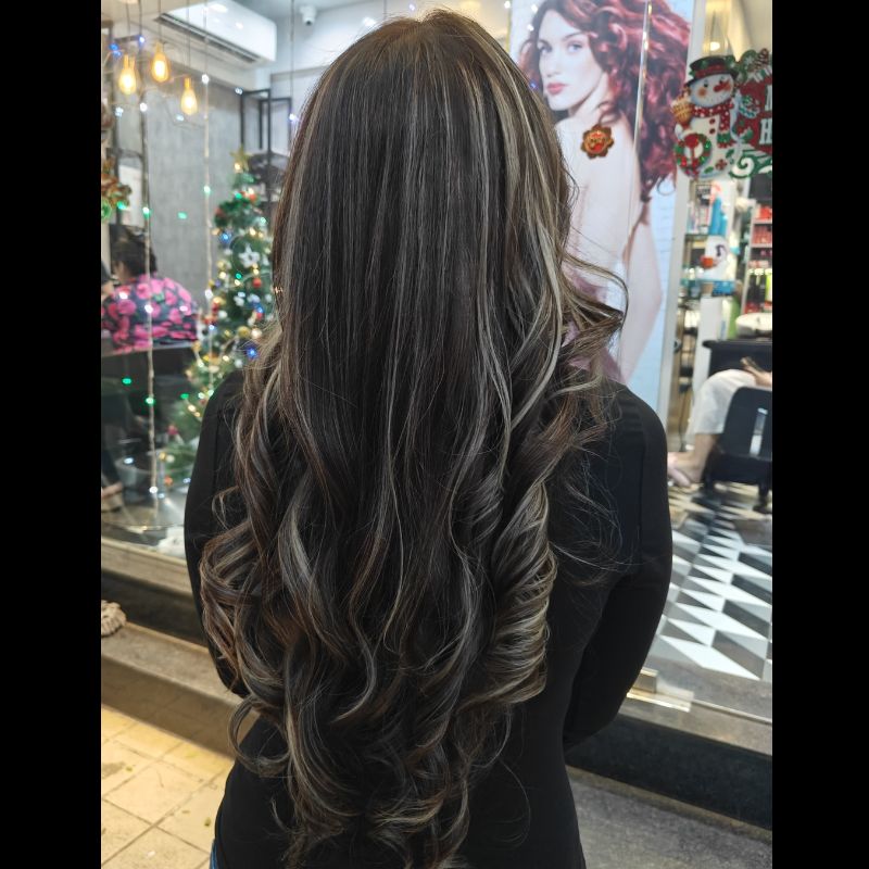 Hair spa deep conditioning treatment session