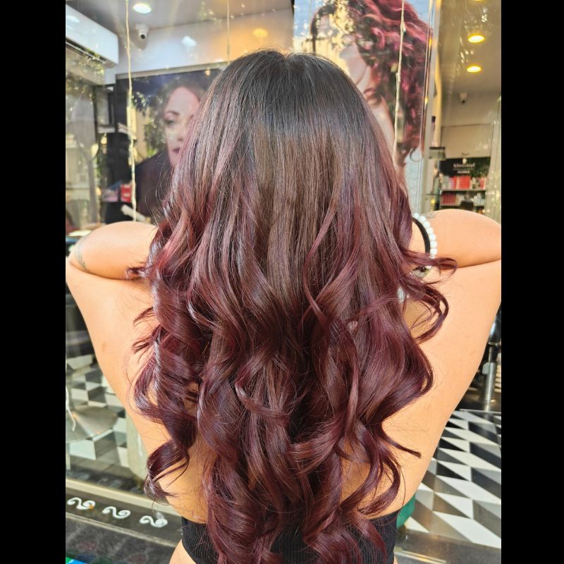 Vintage pin up curls retro hairstyle